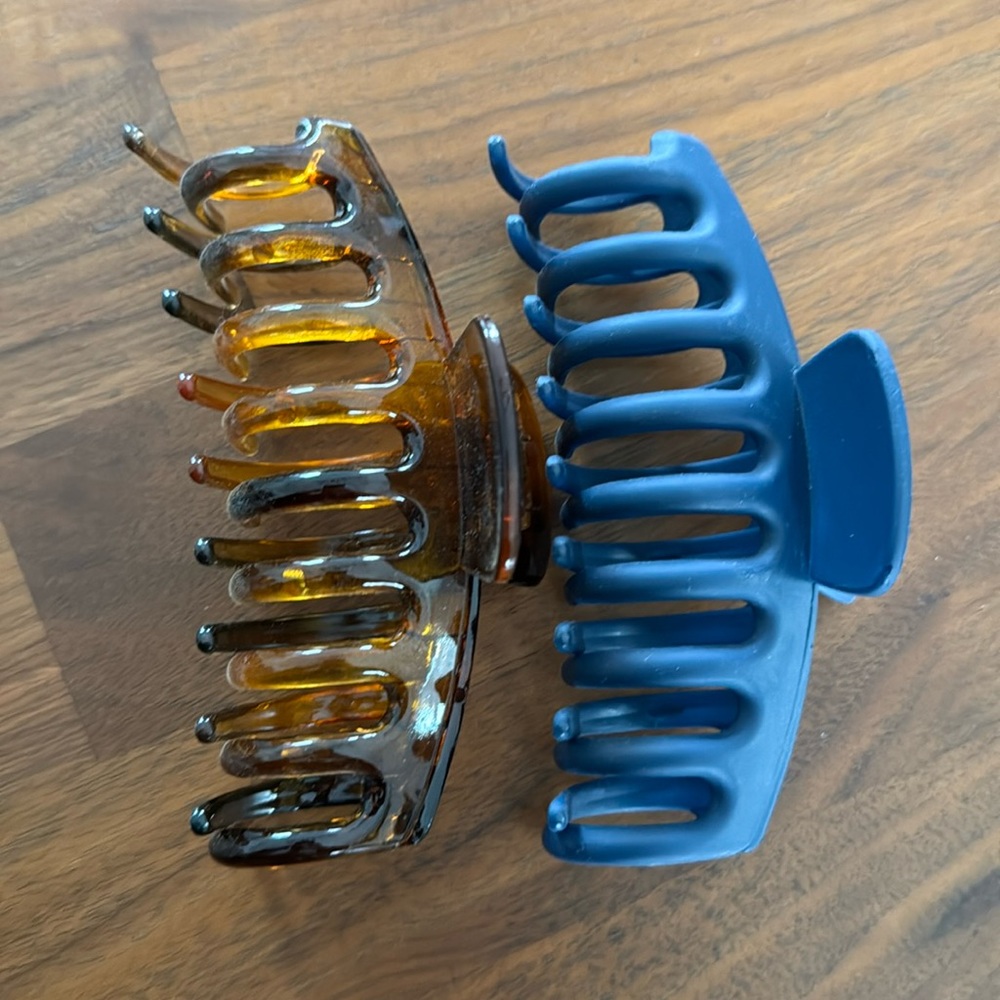 American Eagle Hair Claws